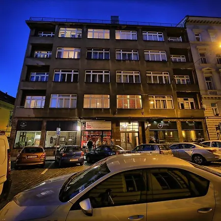 Vorsilska Apartment *